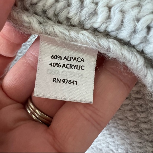 J Jill Chunky Alpaca Blend Cardigan in Dove Gray size Small - Picture 5 of 13